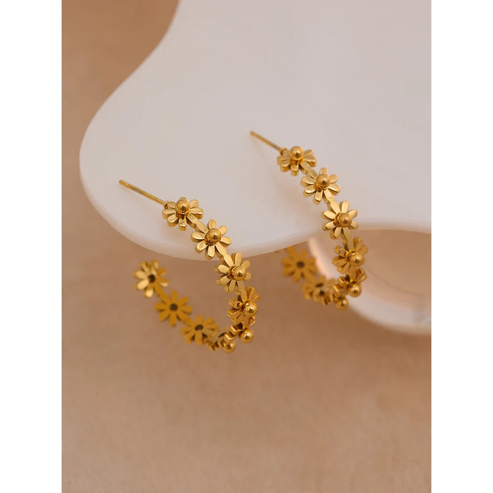 Trendy Golden Metal Round Flower Hoop Earrings