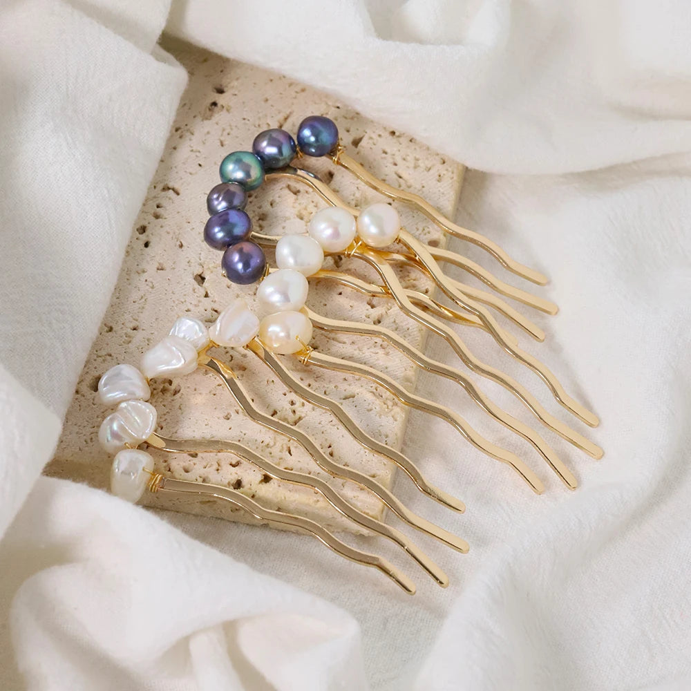 Elegant Flamenco Comb with Freshwater Pearls Hair Clip