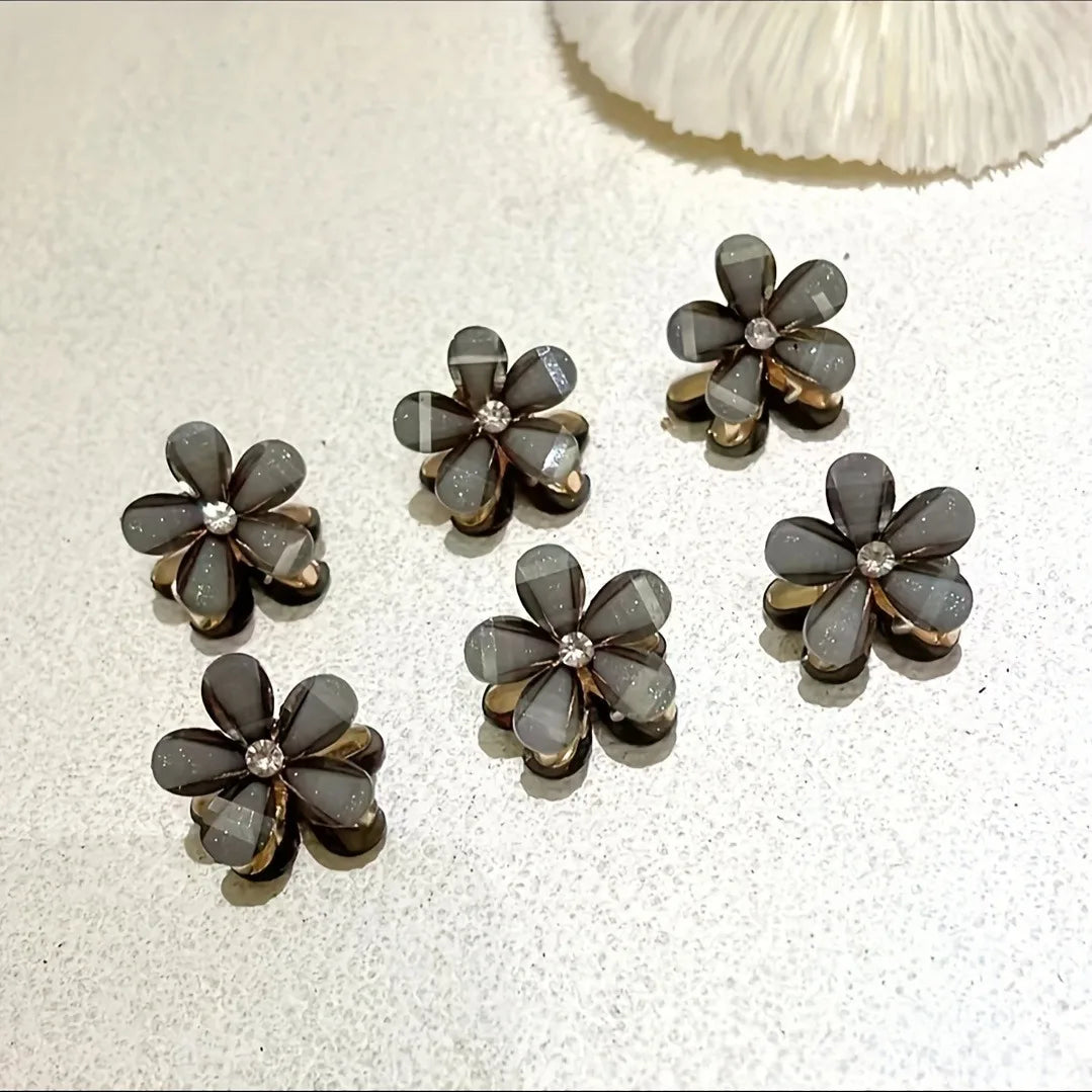 Flower-Shaped Hair Clips with Faux Pearl Accents