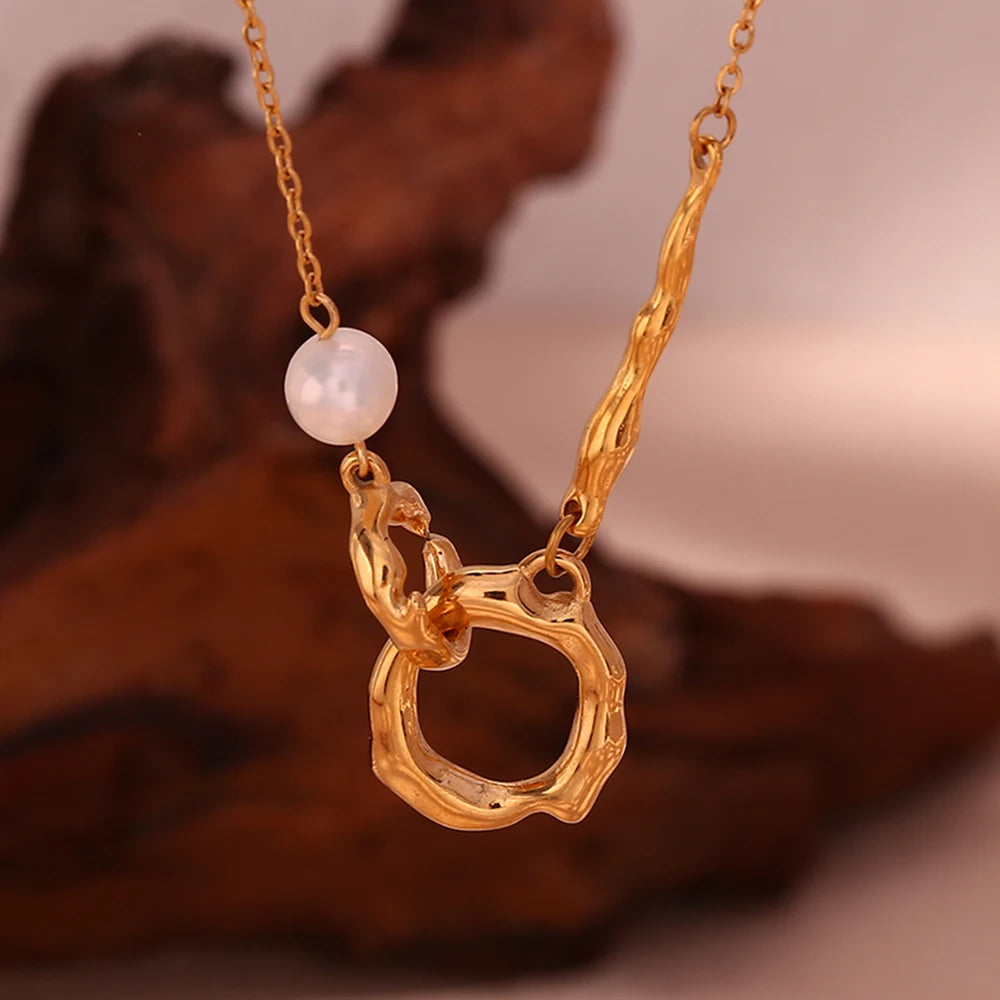 Luminous Elegance: Freshwater Pearl Liquid Loop Necklace