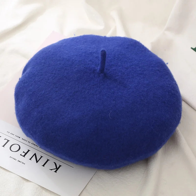 Elegant Women’s Wool Beret - French Artist-Style Winter Beanie Hat