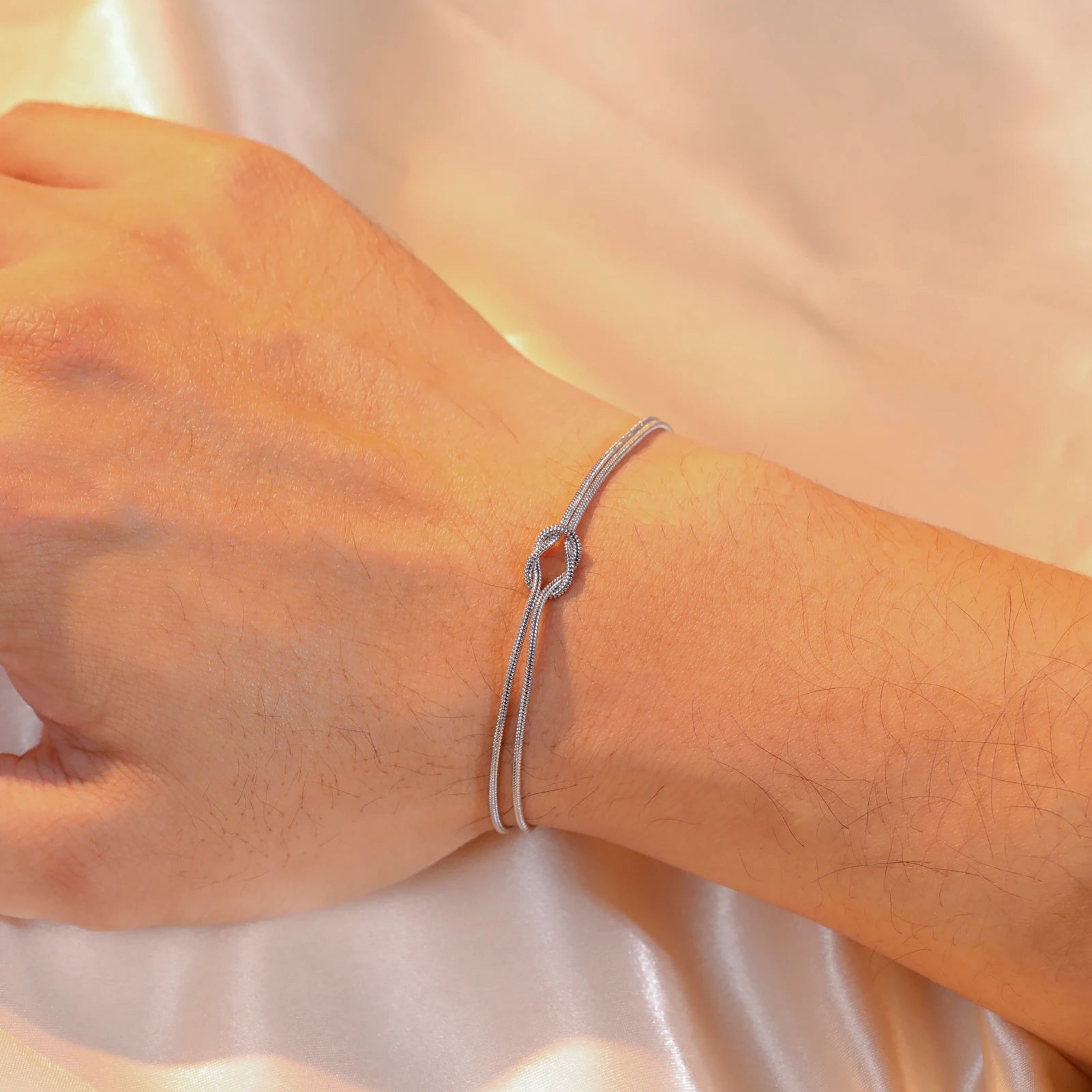 Skyrim Double Snake Chain Love Knot Bracelet