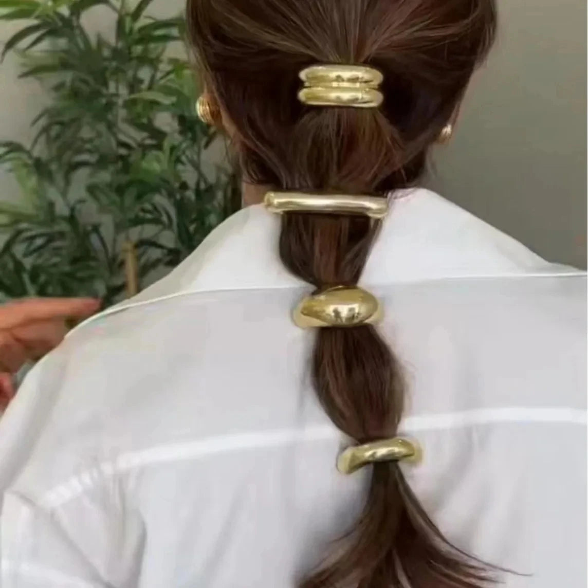 Elegant Metal Loop Style Hair Bands