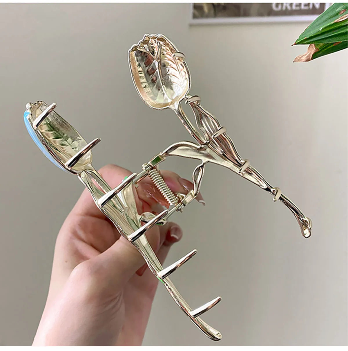 Vintage Tulip Hair Claw Clip