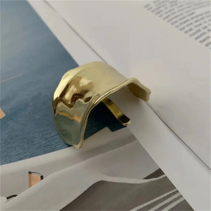 Chic Retro Metal Knot Low Ponytail Holder