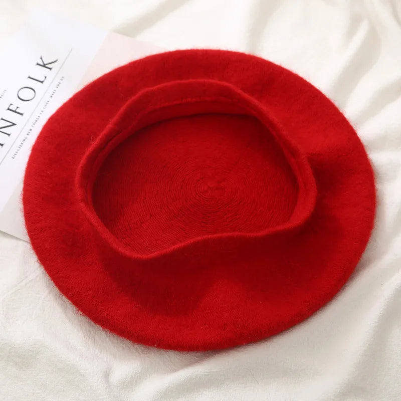 Elegant Women’s Wool Beret - French Artist-Style Winter Beanie Hat