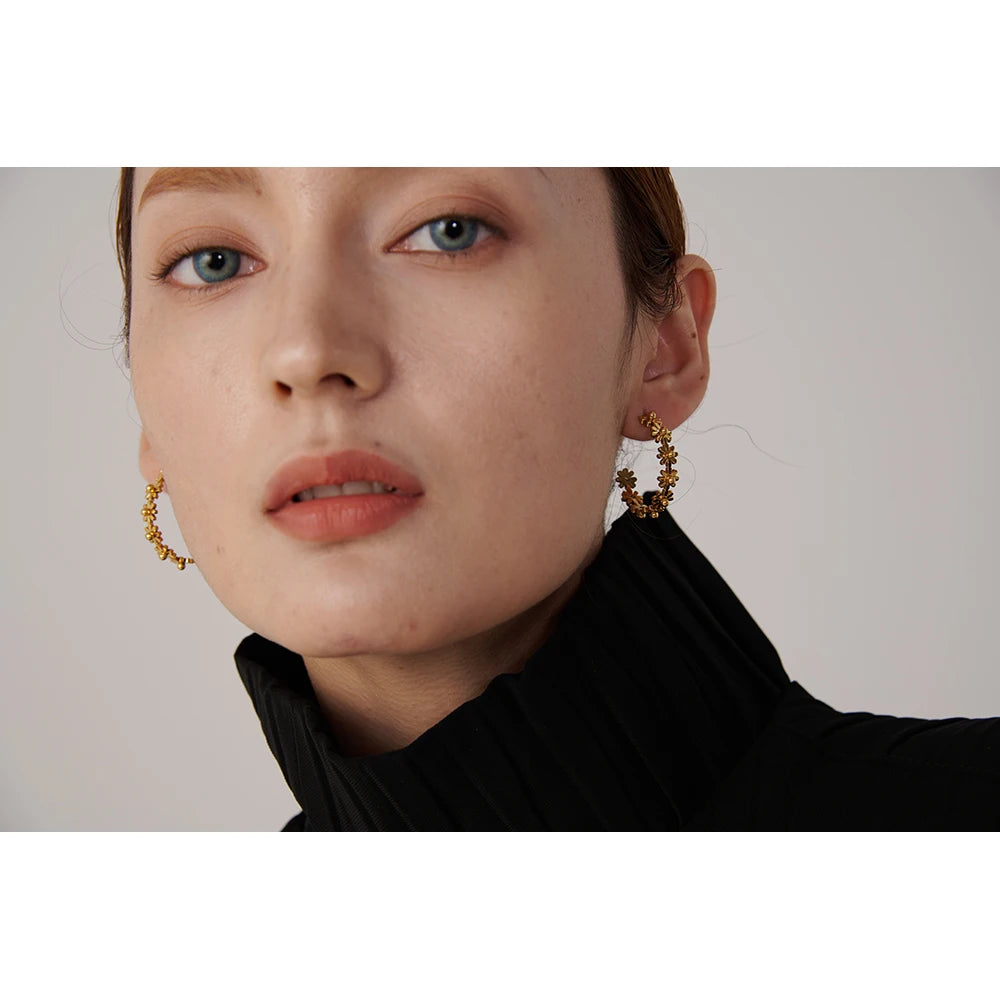Trendy Golden Metal Round Flower Hoop Earrings