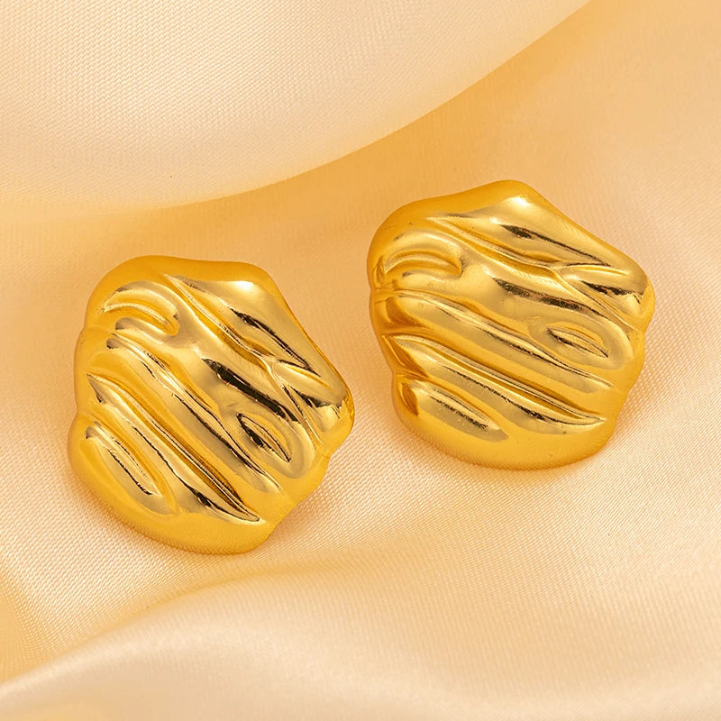 Geometric Pleated Stud Earring Set