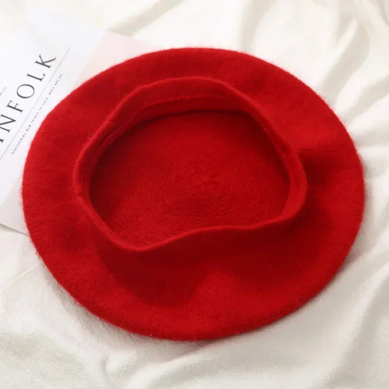 Elegant Women’s Wool Beret - French Artist-Style Winter Beanie Hat