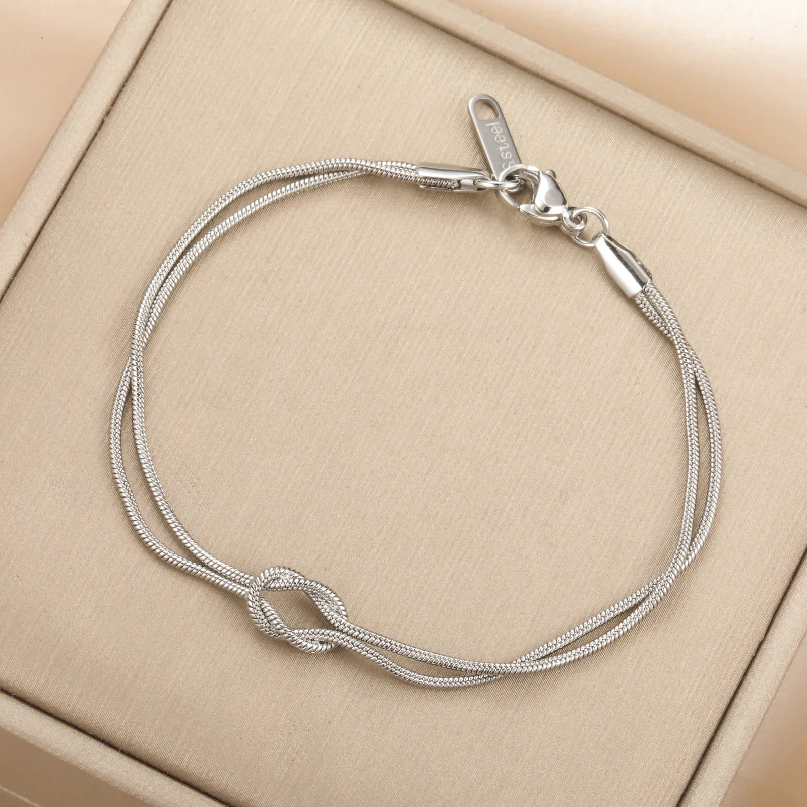 Skyrim Double Snake Chain Love Knot Bracelet