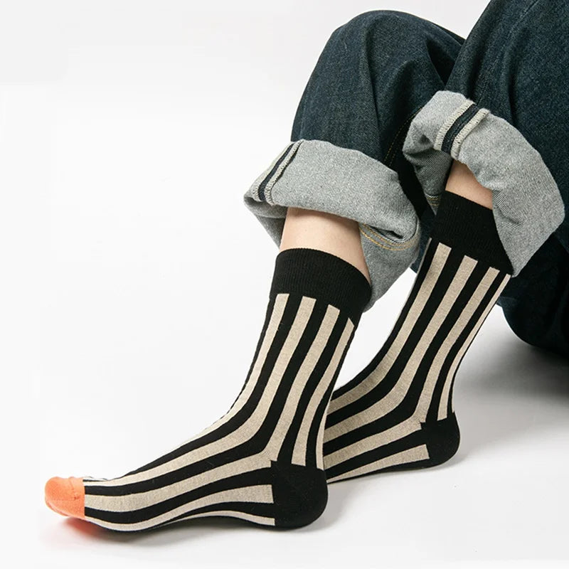 Japanese Harajuku Street Style Vertical Stripe Contrast Socks