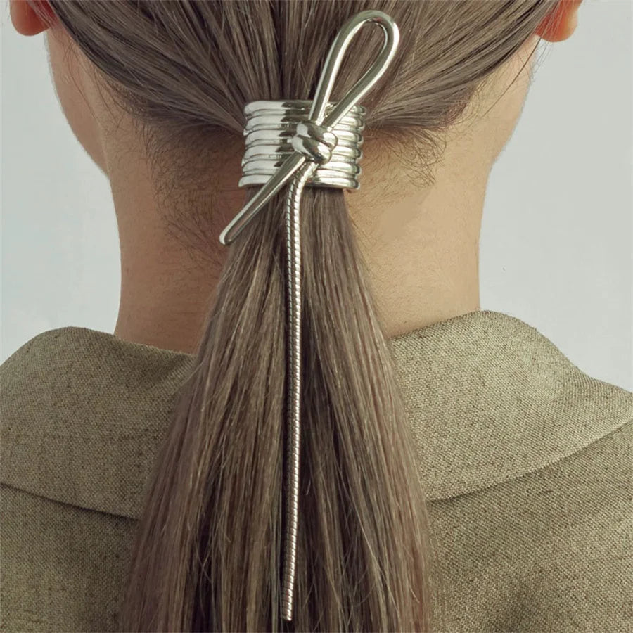 Chic Retro Metal Knot Low Ponytail Holder