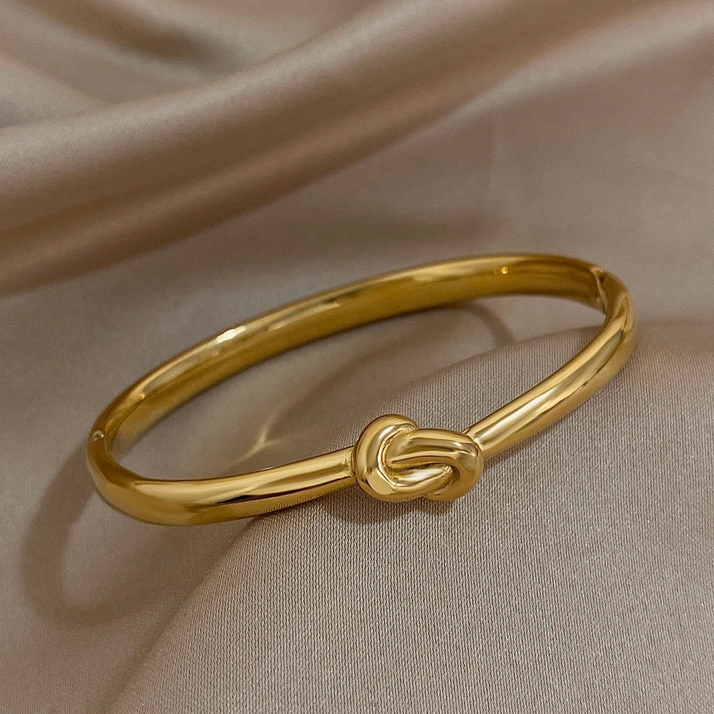 Elysian Knot Cuff Bracelet in Gold