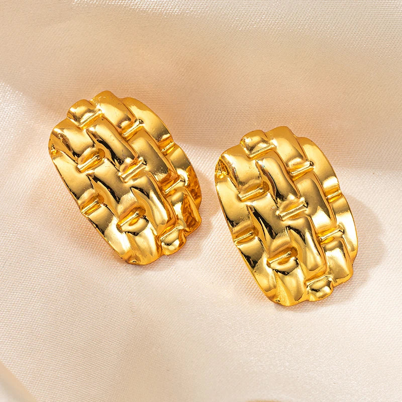 Geometric Pleated Stud Earring Set