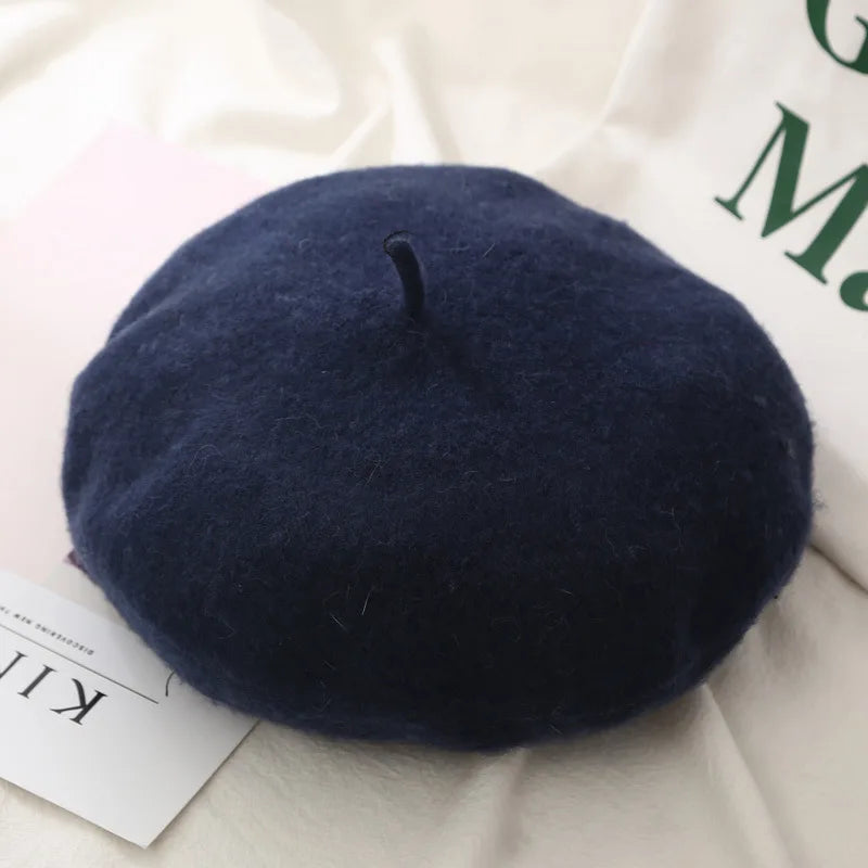Elegant Women’s Wool Beret - French Artist-Style Winter Beanie Hat