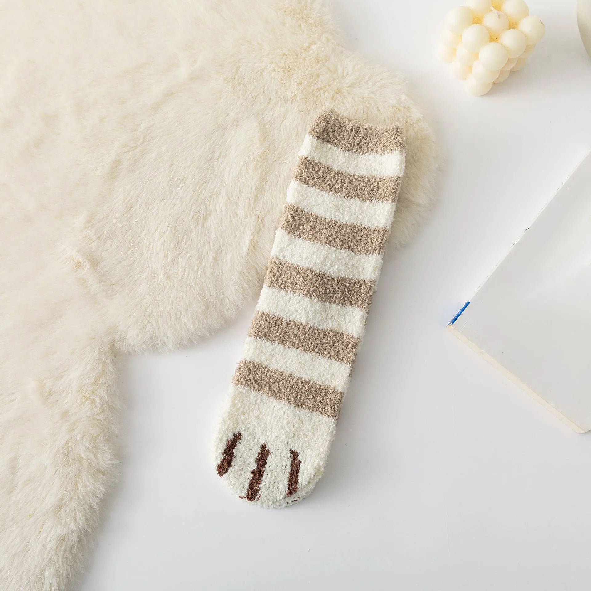 Cozy Cat Claw Coral Velvet Socks for Autumn & Winter