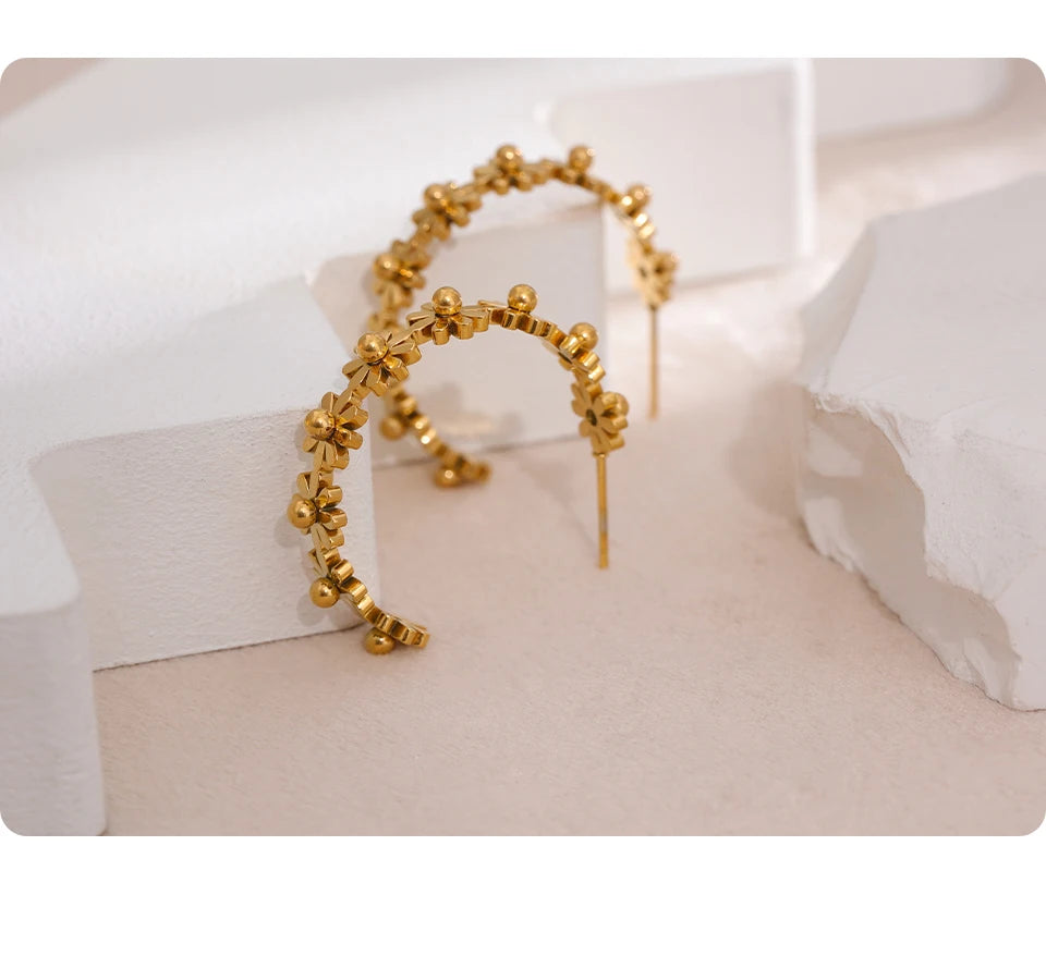 Trendy Golden Metal Round Flower Hoop Earrings