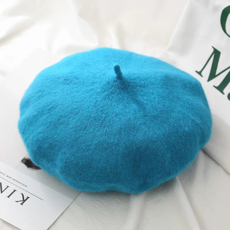 Elegant Women’s Wool Beret - French Artist-Style Winter Beanie Hat