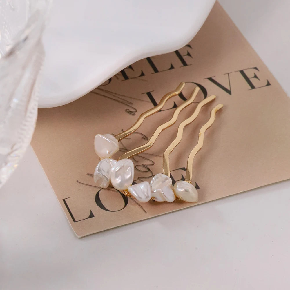 Elegant Flamenco Comb with Freshwater Pearls Hair Clip