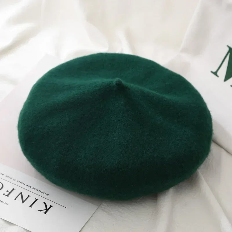 Elegant Women’s Wool Beret - French Artist-Style Winter Beanie Hat
