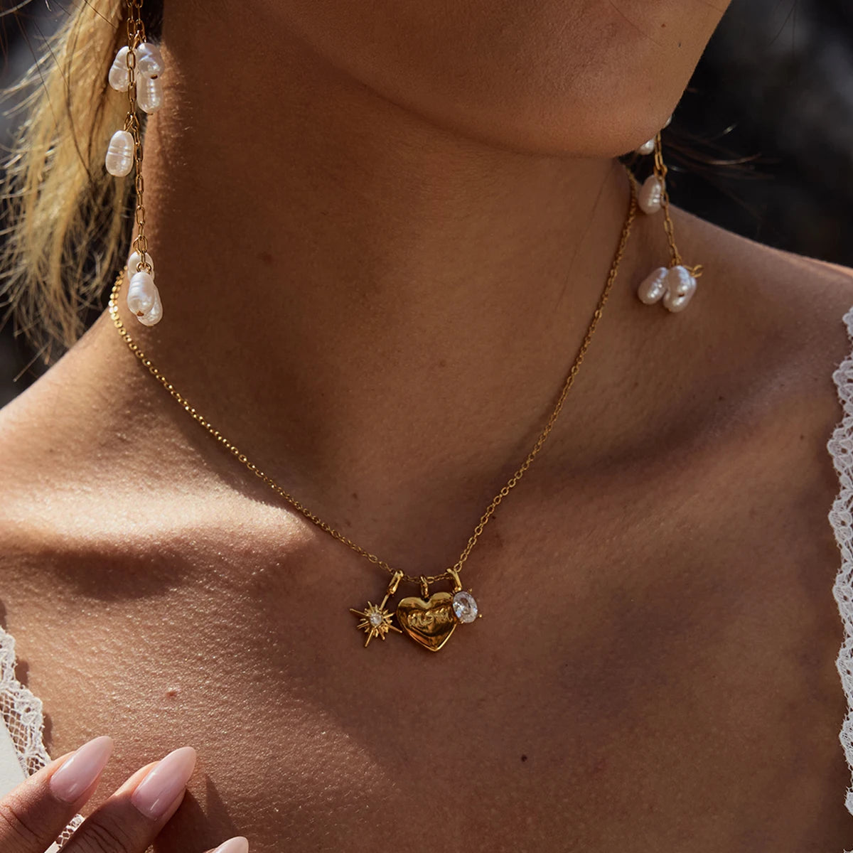 Eternally Loved Mum Necklace – Zirconia Heart & Star Pendant