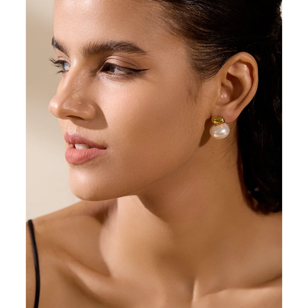 Chic Pearl Bead Stud Earrings