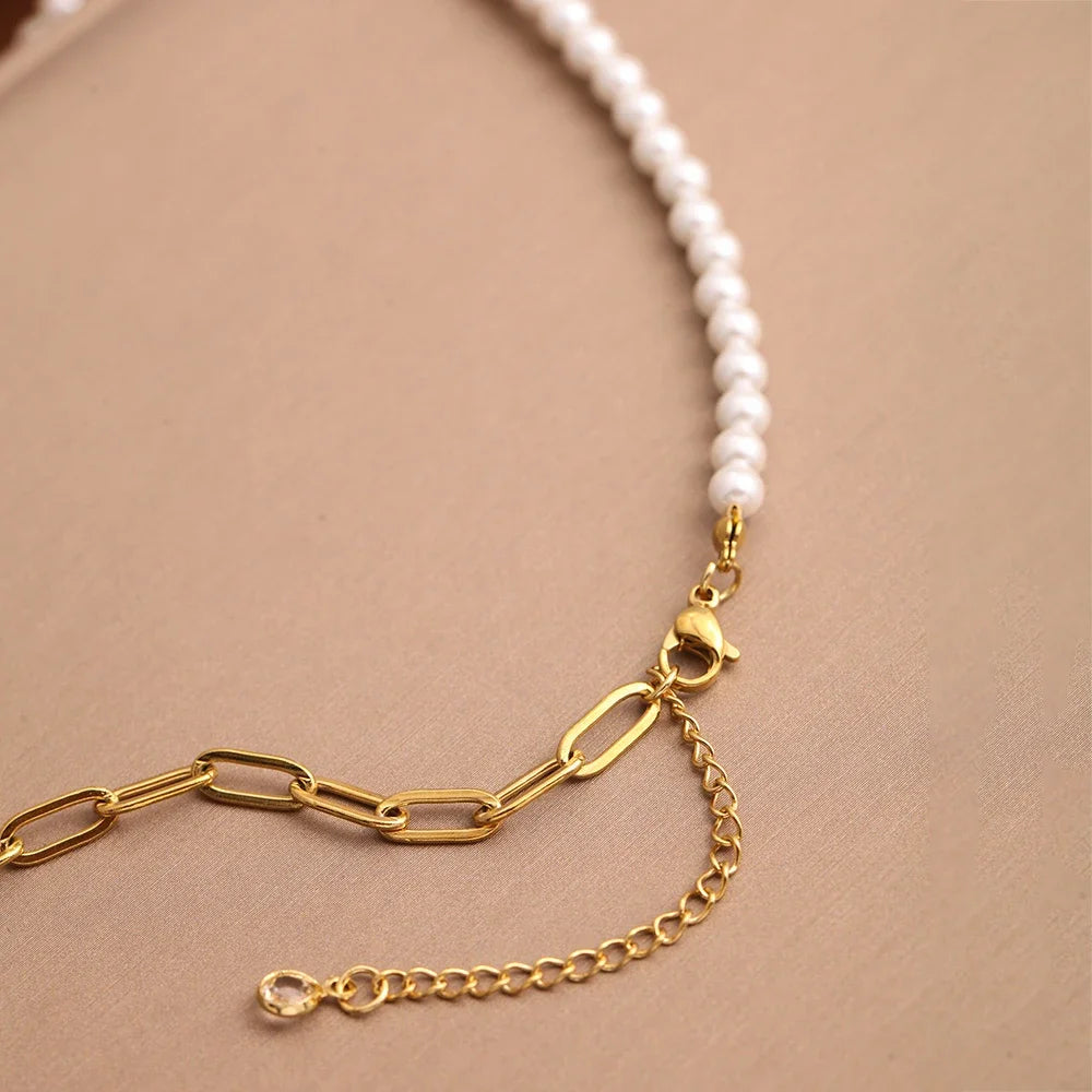 Gold-Color Simulated Pearl Necklace – Adjustable Choker